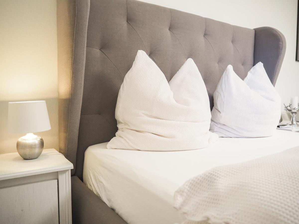 Stylische Wohnung In Ruhiger Lage, Sehr Messenah Laatzen ภายนอก รูปภาพ